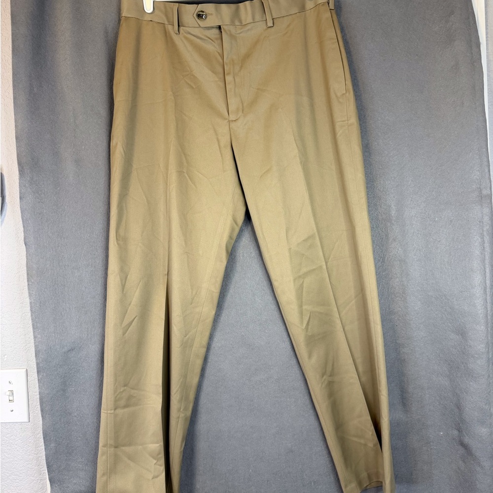Perry Ellis Men's Khaki Chinos. NWT